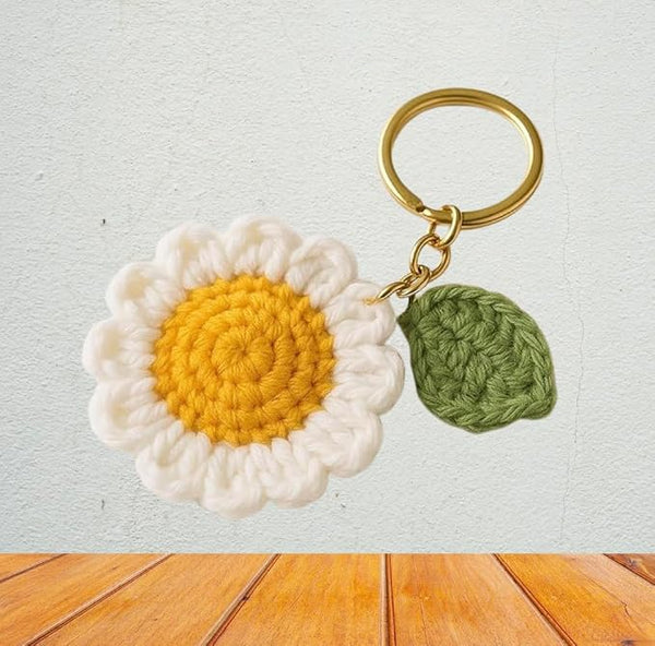 Darak Gifting Co. Handmade Crochet Daisy Keychain for Women & Girls | Cute Flower Keyring with Leaf Charm | Soft Wool Knitted Bag Charm | Car, Bike & Backpack Accessory – Gift for Friends